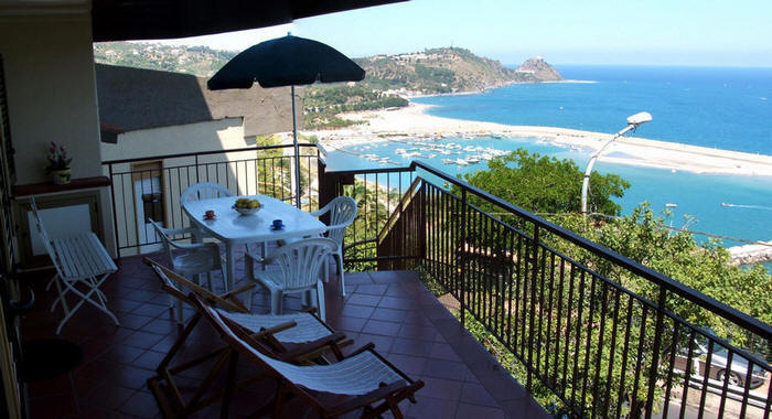 Case vacanze Capo d'Orlando (Sicilia); Terrazzo Casa Cod. A35G